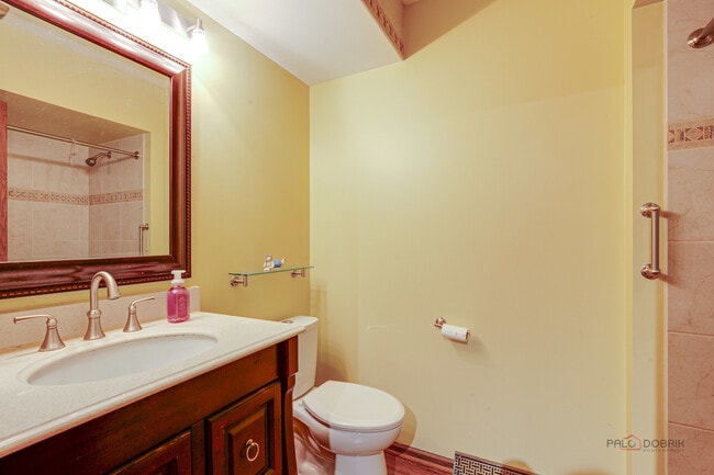 Building Photo - 1613 Pebble Beach Dr