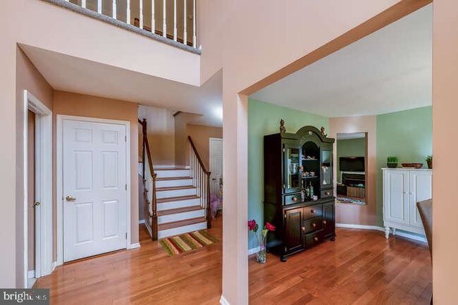 Building Photo - 40 Coriander Dr