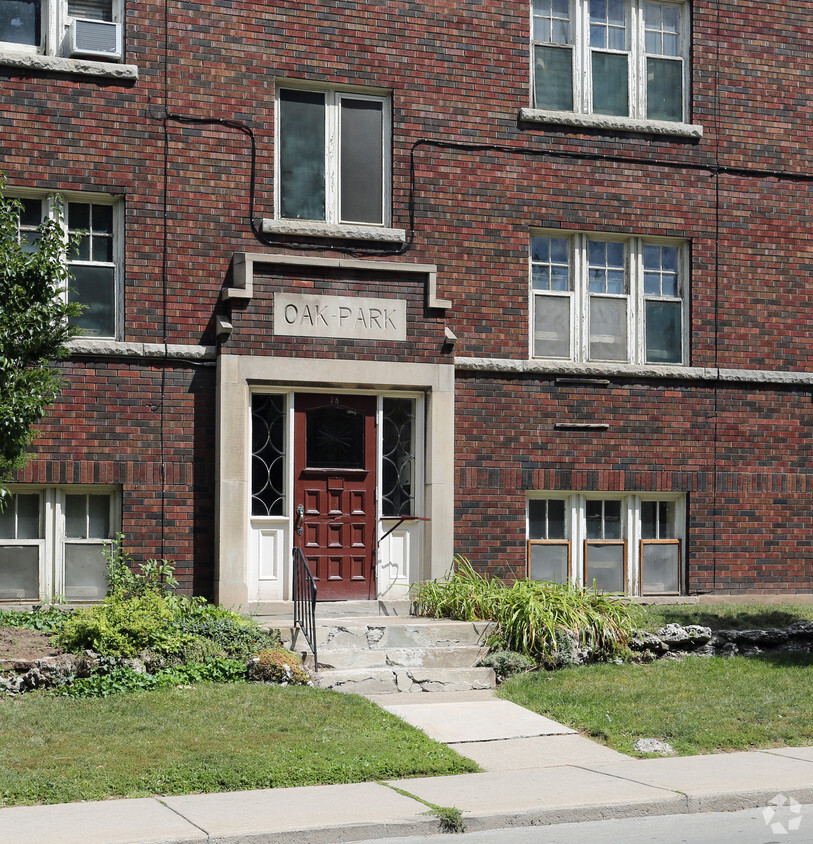 Photo du bâtiment - Oak Park Apartments