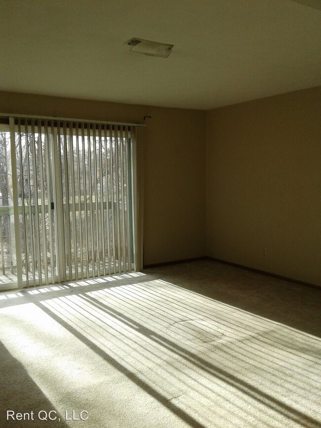 Building Photo - 5122 25th Ave Ct
