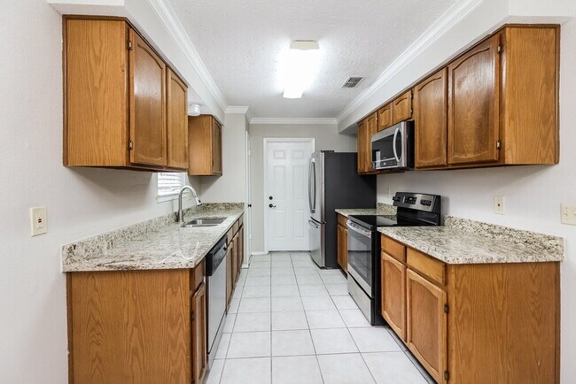 Foto del edificio - 2310 Overbrook Dr