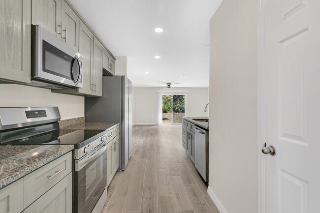 Foto del edificio - 3506 Fox Hollow Dr