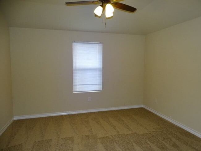 Building Photo - 13915 Annas Way #102, San Antonio, TX. 78233