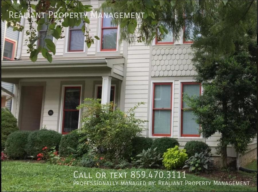 Primary Photo - 356 Merino Street # 101