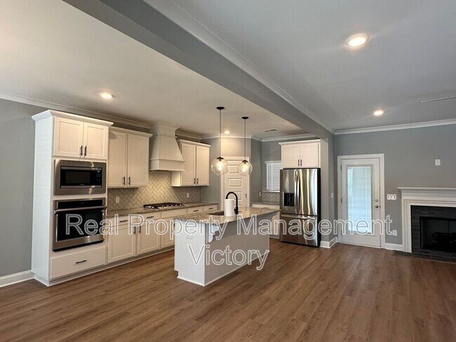 Foto del edificio - 1149 Camellia Ridge Dr