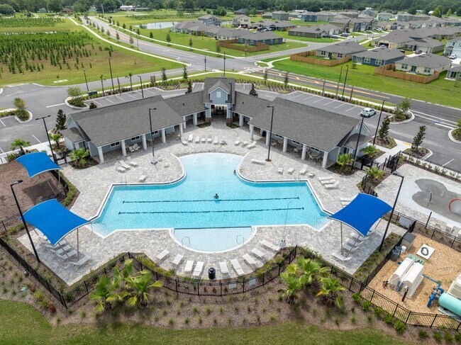 Foto del edificio - 12040 Grand Herring Wy