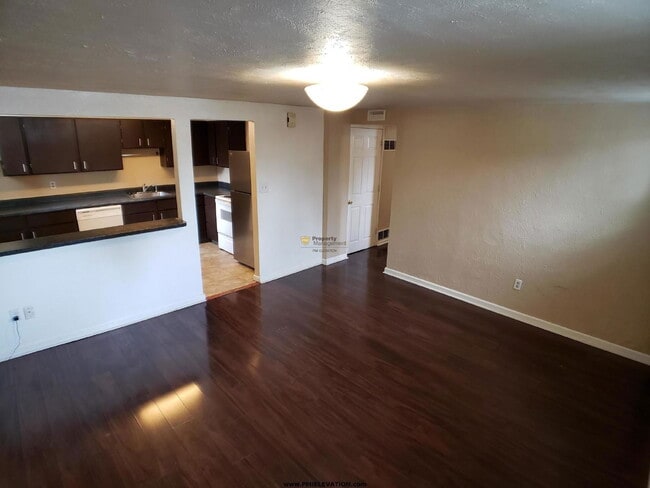 Photo - 4288 Hooker St Townhome