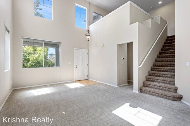 Building Photo - 3 br, 2.5 bath House - 1108 241st Ave SE