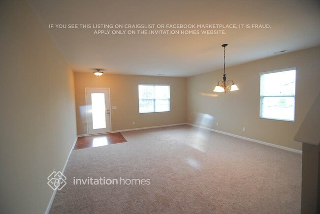 Foto del edificio - 8003 Blue Stream Ln