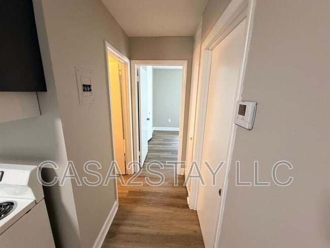 Building Photo - 2125 St Johns Pl