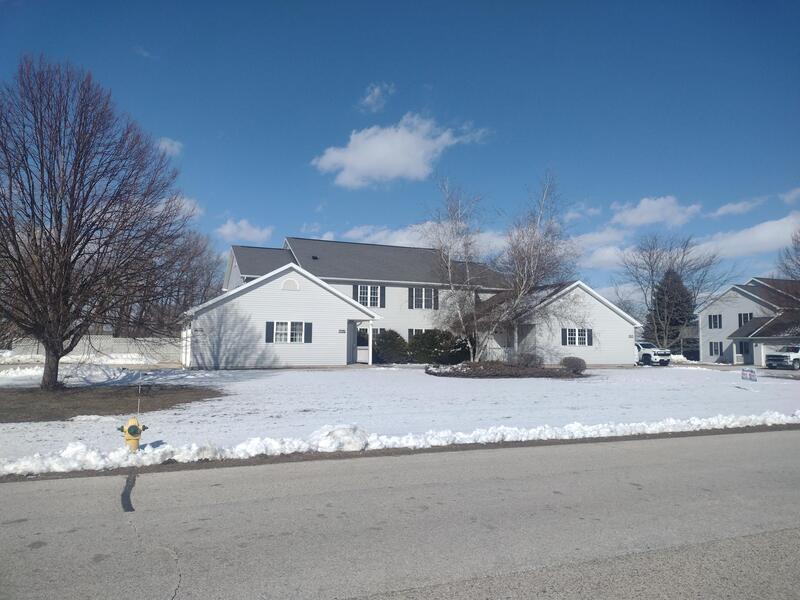 2210 Valley Rd, Plymouth, WI 53073 Condo for Rent in Plymouth, WI