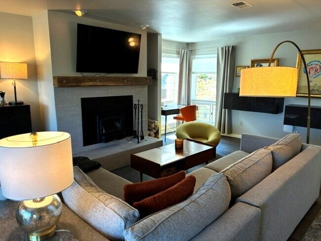 Foto del edificio - WInter Seasonal Rental- New Lamartine 2513