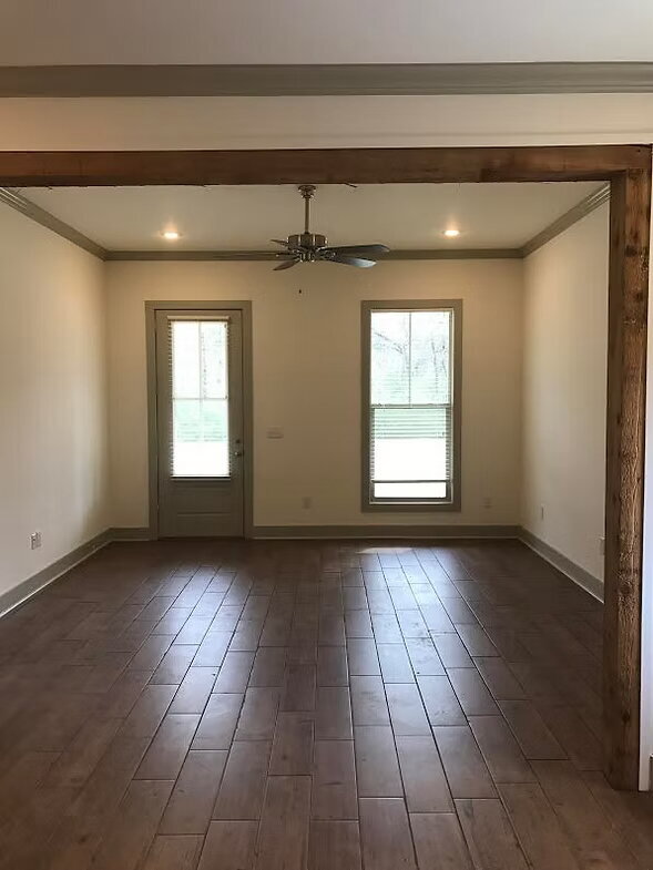 Building Photo - 3BR/3Ba Home w/Fenced Side Yard, Close to MSU :: Available August 6th