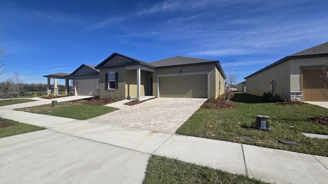 Foto del edificio - 2443 Grey Hawk Dr