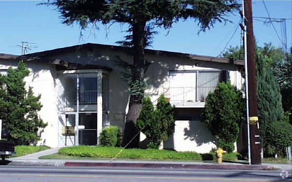 Primary Photo - 6538-6540 Sepulveda Blvd