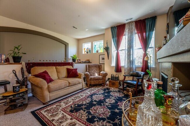 Foto del edificio - 3808 Sky Gazer Ln