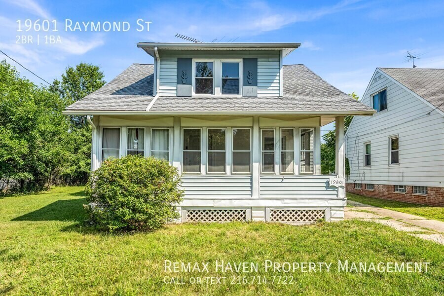 Foto principal - 19601 Raymond St