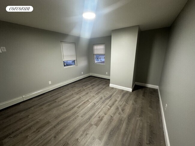 Foto del edificio - 137-22 Bedell St