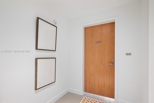 Building Photo - 500 Alton Rd