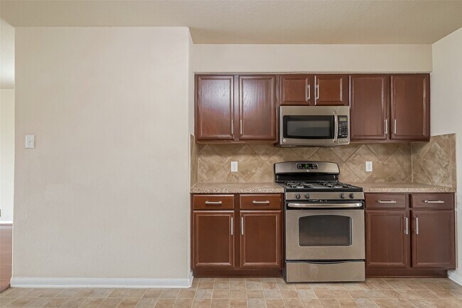 Foto del edificio - 13510 Dahlia Green Way