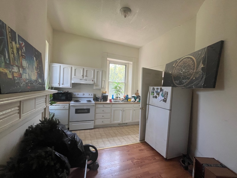 Primary Photo - 72 3rd St
