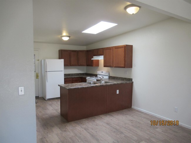 Foto del edificio - 3451 E Presidio Rd