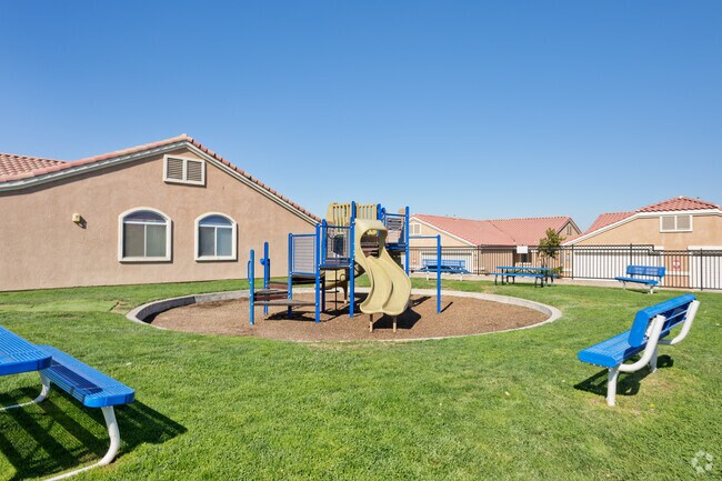 Patio de juegos - Crossings at Hesperia