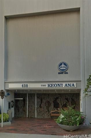 Building Photo - 430 Keoniana St