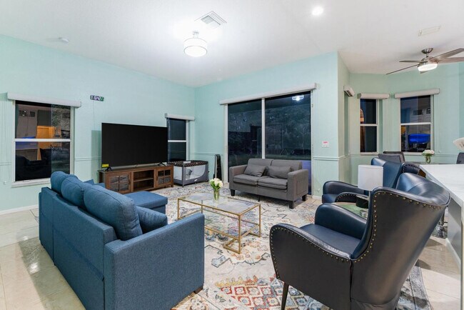 Foto del edificio - 12855 87th St N