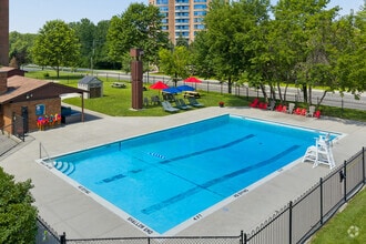 Interior Photo - Deschenes Court - Moodie - Accora Village