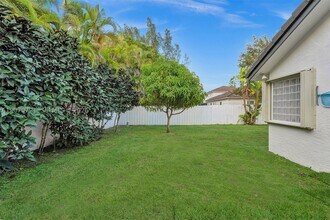 Building Photo - 18440 SW 77th Ct