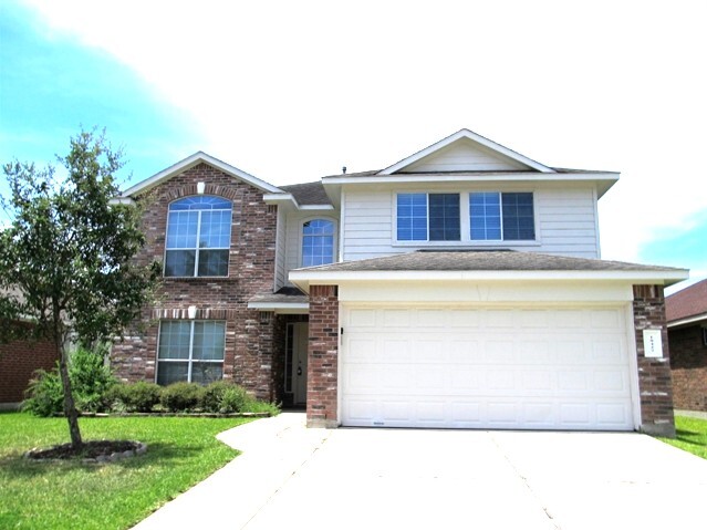 Foto principal - 18427 Madisons Crossing Ln