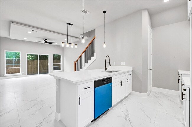 Foto del edificio - 7940 Angus St