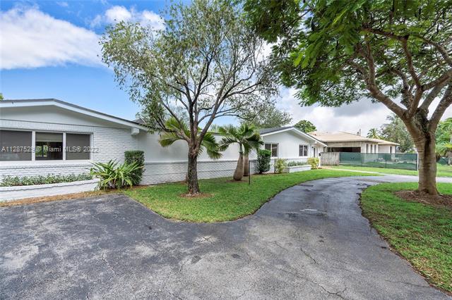Building Photo - 7575 SW 134th St