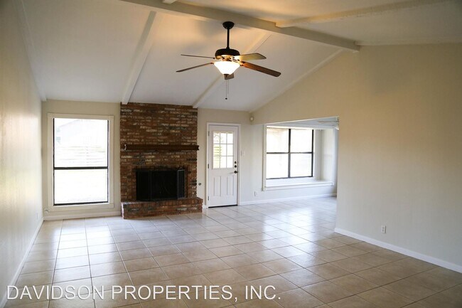 Foto del edificio - 3 br, 2 bath House - 14126 Parkhurst