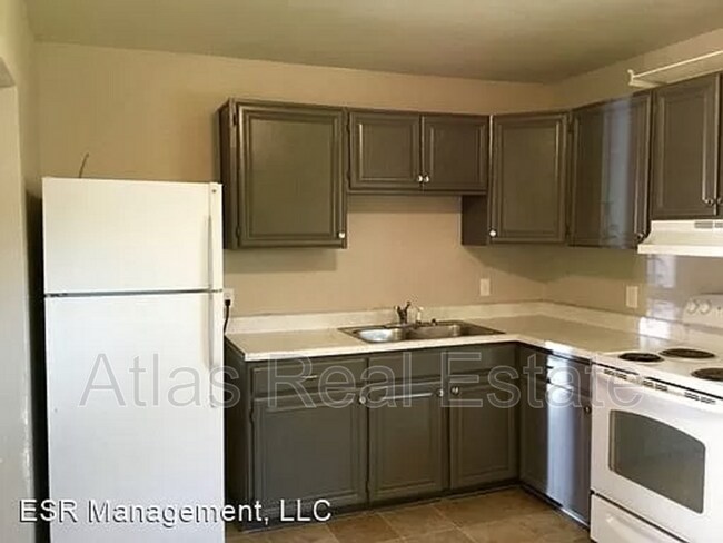 Building Photo - 13044 Lackland Dr