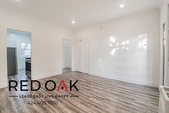Foto del edificio - 1272 S Mullen Ave