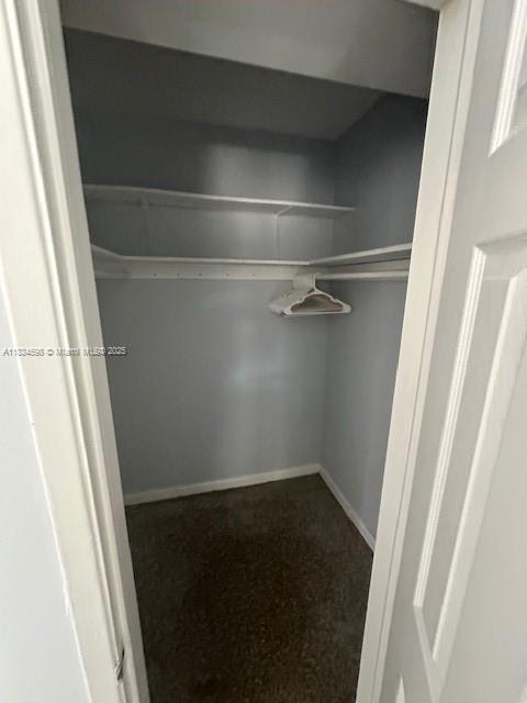 Foto del edificio - 1271 NE 32nd St