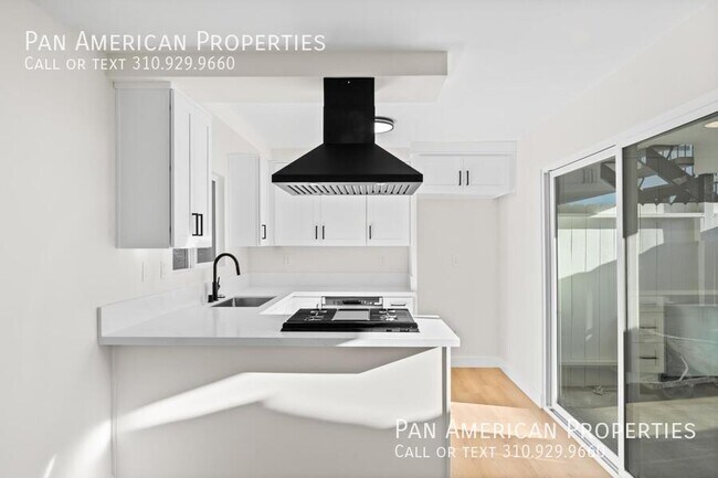 Foto del edificio - 16566 Alliance Ave