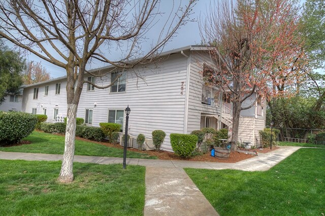 Primary Photo - North Riverside Apartments