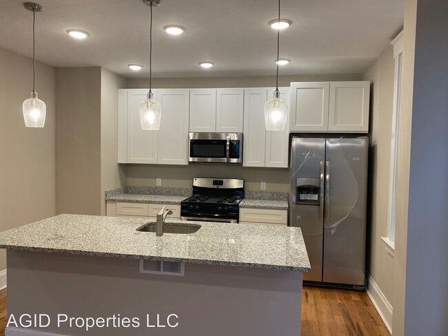 Foto del edificio - 2376 Fairview Ave