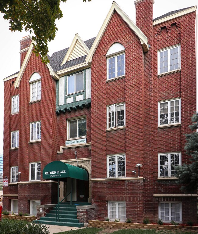 Building Photo - 335 E Broadway