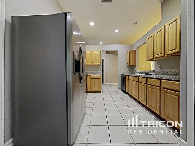 Foto del edificio - 7848 Mariners Harbour Dr