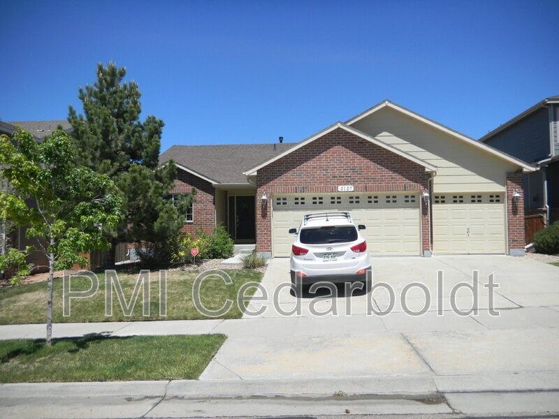 Photo - 2127 Pinon Dr
