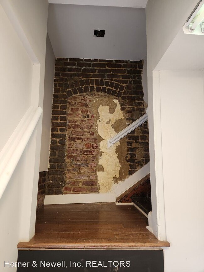 Foto del edificio - 2 br, 1 bath House - 2600 W. Main Street (...