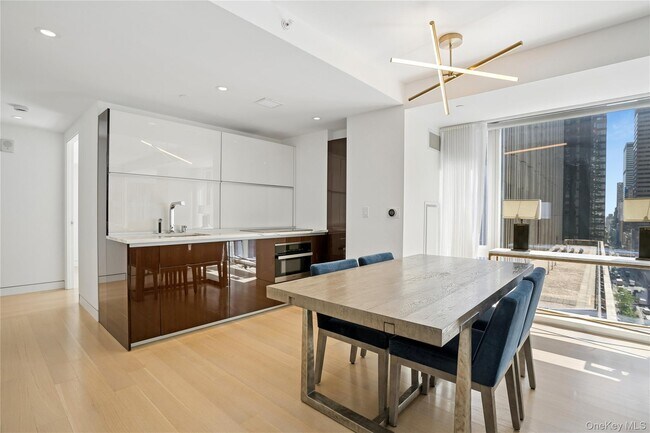 Foto del edificio - 135 W 52nd St