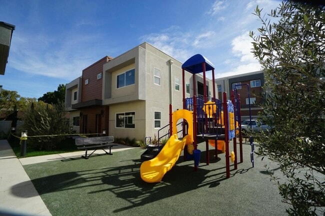 Building Photo - 8220 Stanton Ave