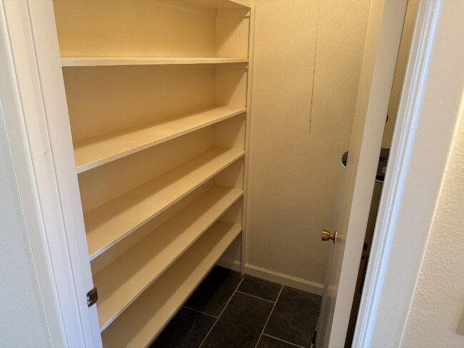 Foto del edificio - 2803 S 1st Ave