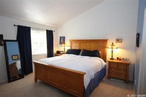 Building Photo - 9727 SW 52 Ln