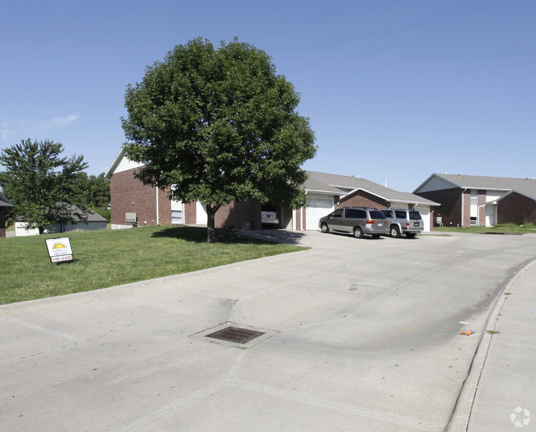 Primary Photo - Portia Place Town Homes